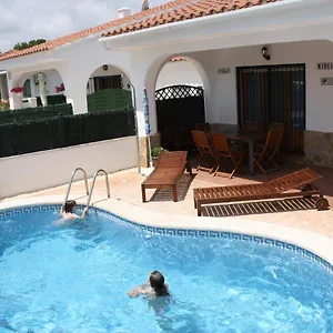 Сasa de vacaciones Casa Mireia I Paula, Riumar